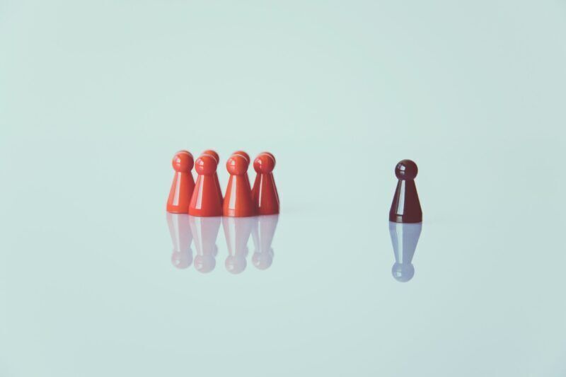 Perché le persone con potere prendono più decisioni sbagliate