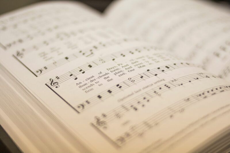 La musica immaginata e il silenzio attivano attività simili nel cervello