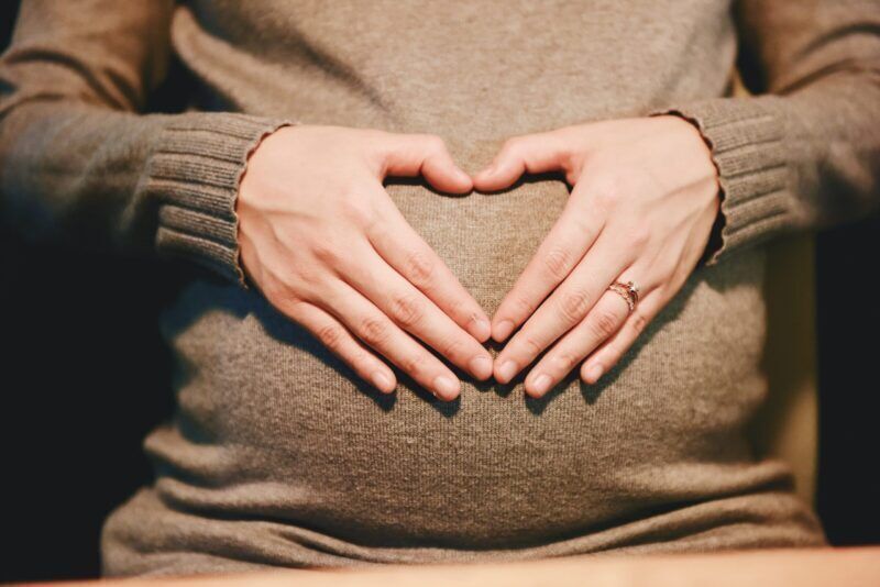 I ricercatori dimostrano che il vaccino contro il Covid-19 non influisce sulla fertilità delle donne