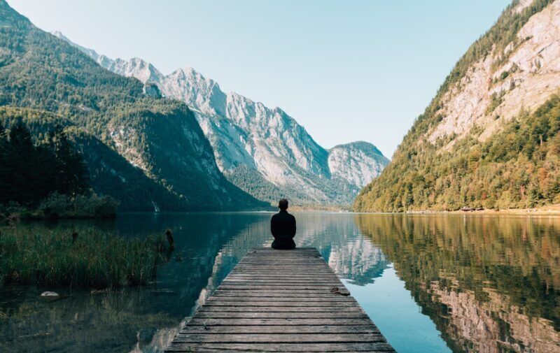 Mindfulness: consapevolezza o accettazione? Secondo gli psicologi non abbiamo chiara la differenza