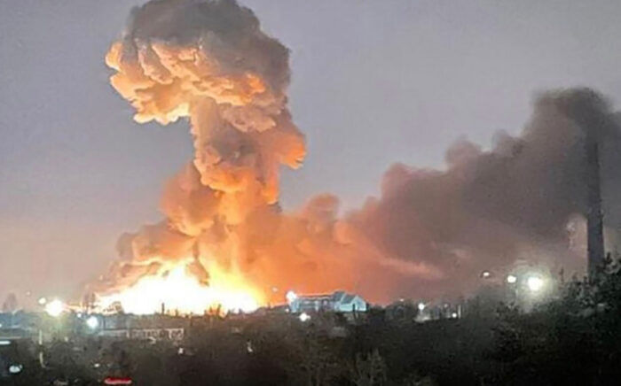 La Russia attacca l’Ucraina: bombardamenti e blackout a Kiev e in altre città