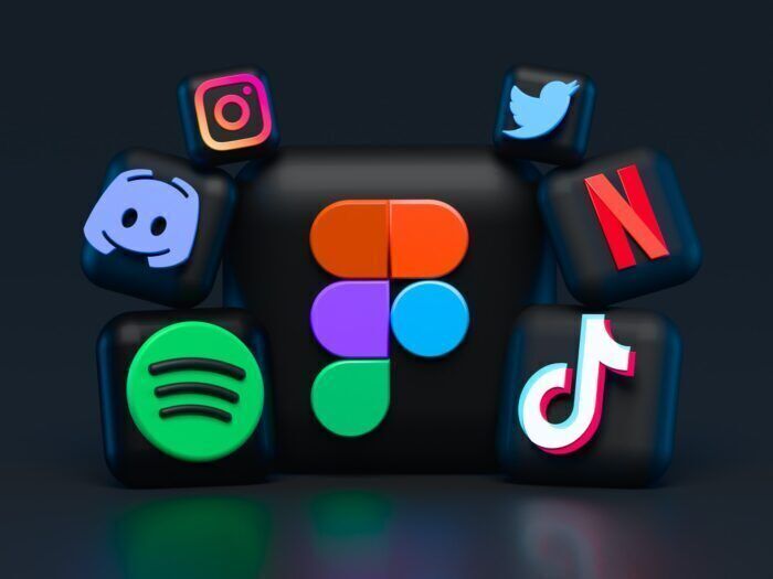 Bullismo, privacy e truffe: come proteggersi dalle insidie dei Social