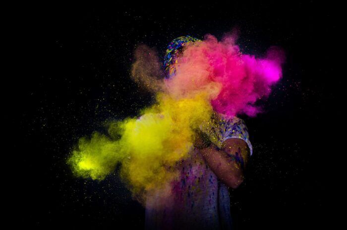 La lingua che parliamo influisce sul modo in cui percepiamo i colori