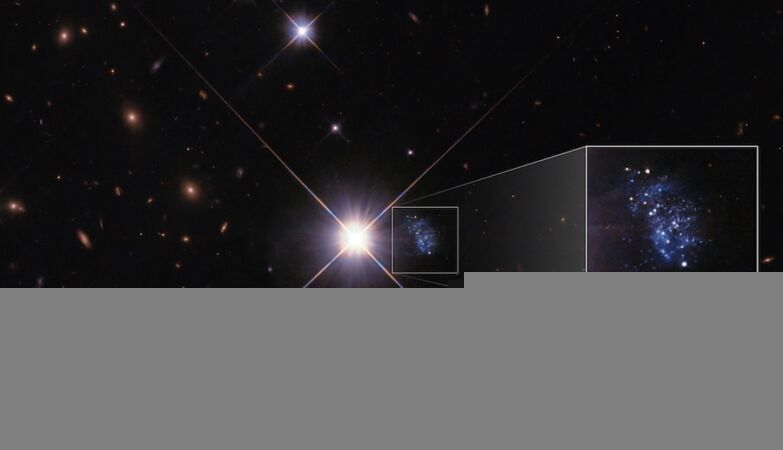 Peekaboo! La minuscola galassia nascosta è una “finestra diretta” sul passato