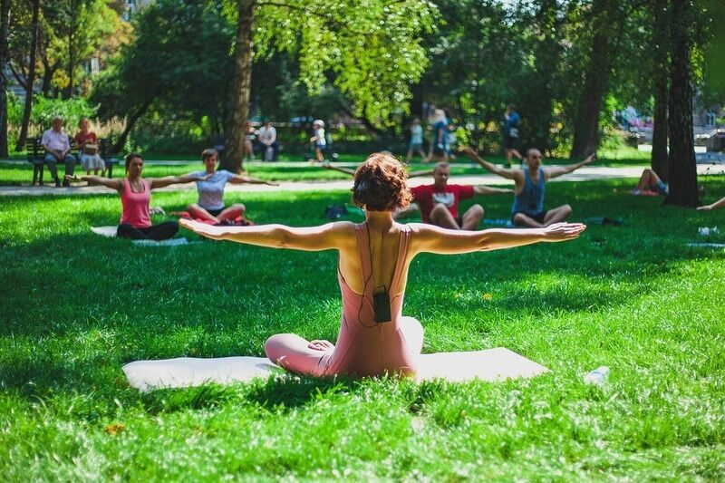 Yoga e la perdita di peso: un approccio olistico al benessere