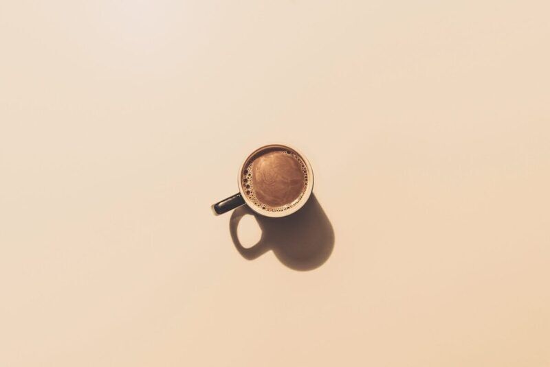 Bere una tazza di caffè in più al giorno riduce il rischio di diabete