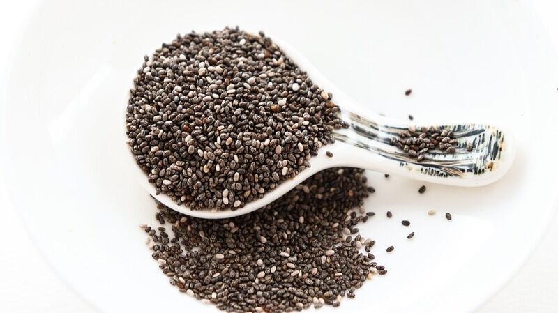 Eccesso di semi di chia: quali sono gli effetti collaterali da conoscere?