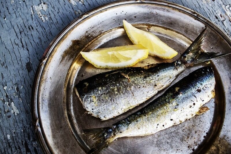 Sardine vs integratori di olio di pesce: quale scelta per l’apporto di Omega3?