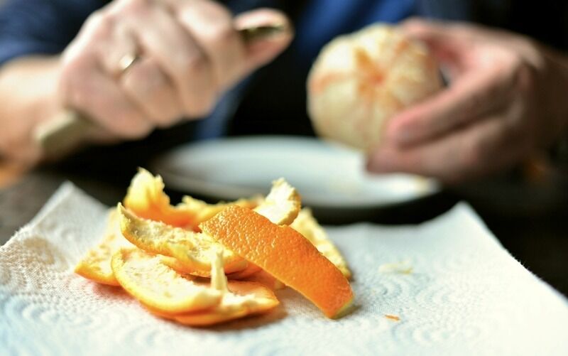 Buccia della frutta: perché non dovrebbe essere eliminata e come migliora la salute