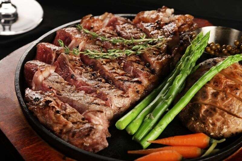 6 proteine che sostituiranno la carne di manzo in futuro