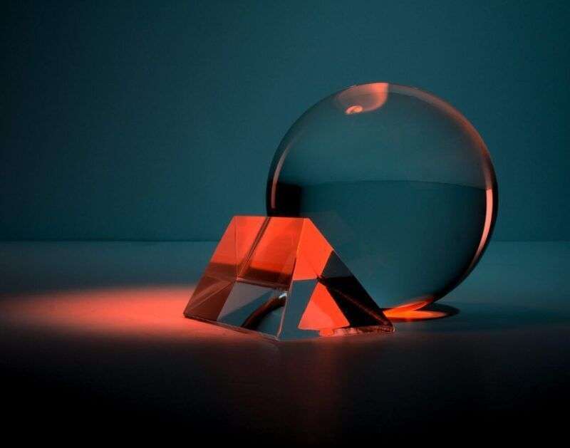 Materiali che sfidano la distinzione tra liquidi e solidi