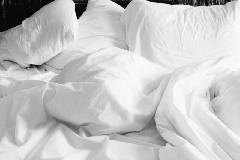 Benefici di rifare il letto: un piccolo cambiamento per una vita migliore