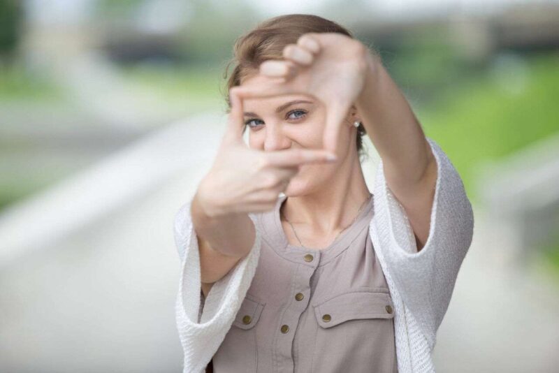 Lo sguardo che parla: il contatto visivo nei nostri rapporti sociali