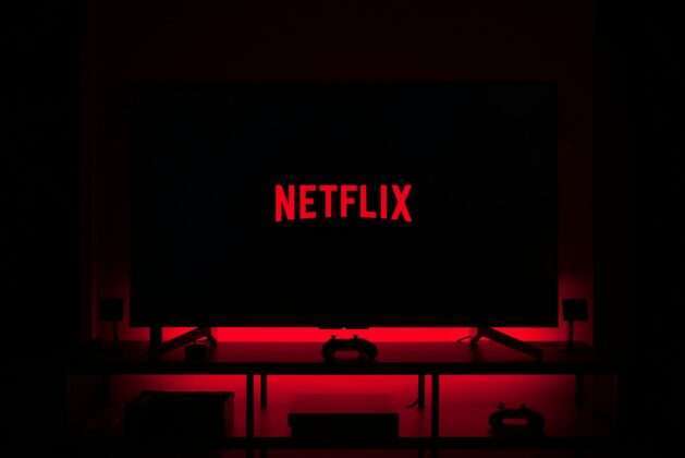 Netflix rimuoverà il piano base senza pubblicità