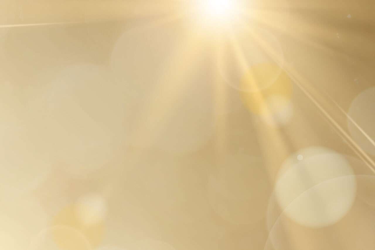 La storia di Angeles Durán, la donna che si è Dichiarata “Proprietaria” del Sole