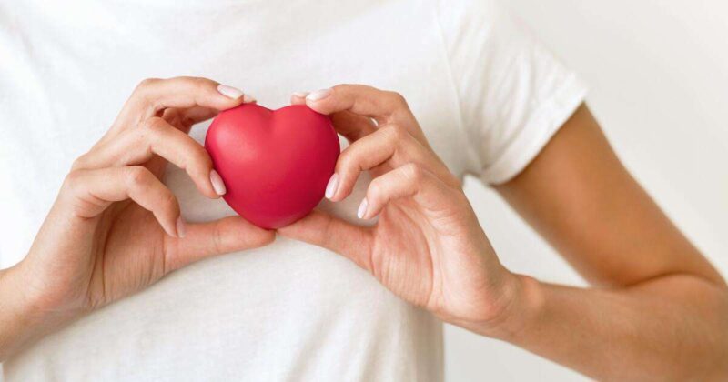 Dieta che riduce il colesterolo del 30%: nuova frontiera per la salute cardiovascolare