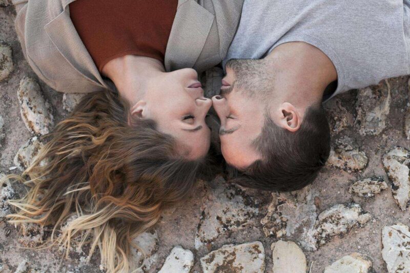 La paura di rimanere single e i comportamenti tossici nelle relazioni
