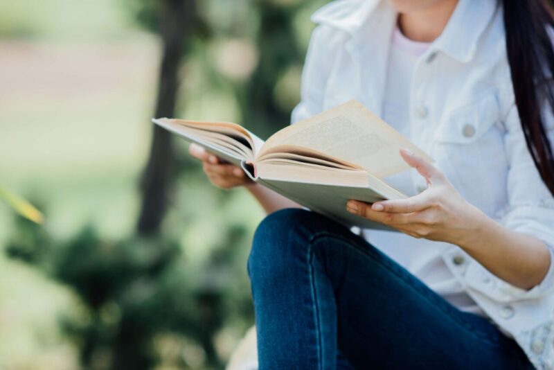 Perché è importante continuare a leggere anche i libri che non ci piacciono