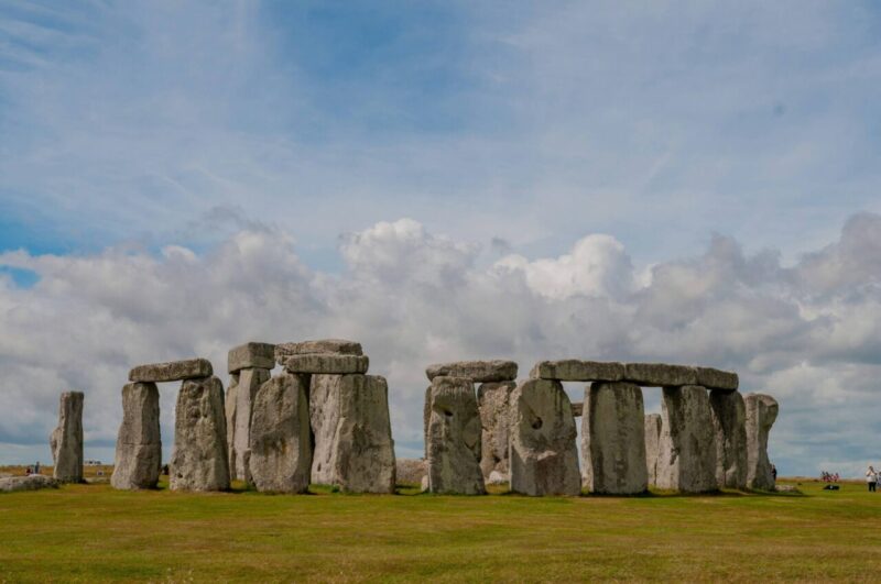 La Luna potrebbe svelare i segreti di Stonehenge: l’impatto degli allineamenti lunari
