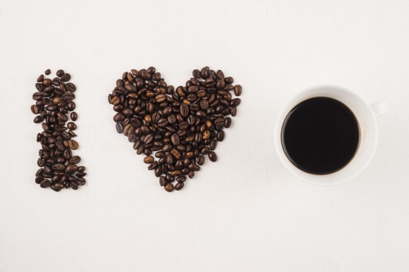 Caffè e longevità: la quantità ottimale per vivere più a lungo
