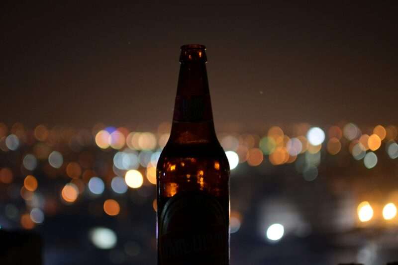 Una Birra al Giorno Aumenta il Rischio di Gotta, la ‘Malattia dei Re’