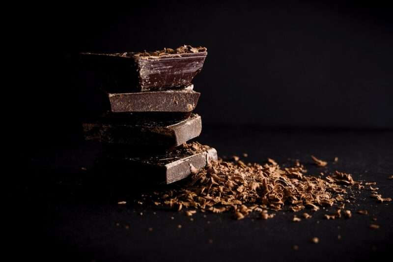 Il segreto del condimento al cioccolato: come ottenere una copertura perfetta