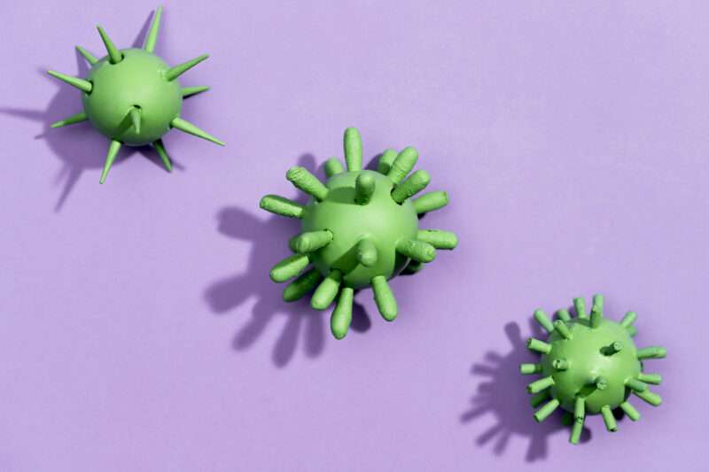 Super batteri e antibiotico-resistenza: crisi sanitaria con possibili 40 milioni di morti nel 2050