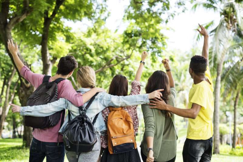 I nostri ragazzi fuggono dall’Italia: l’esodo di oltre 100mila giovani in 2 anni