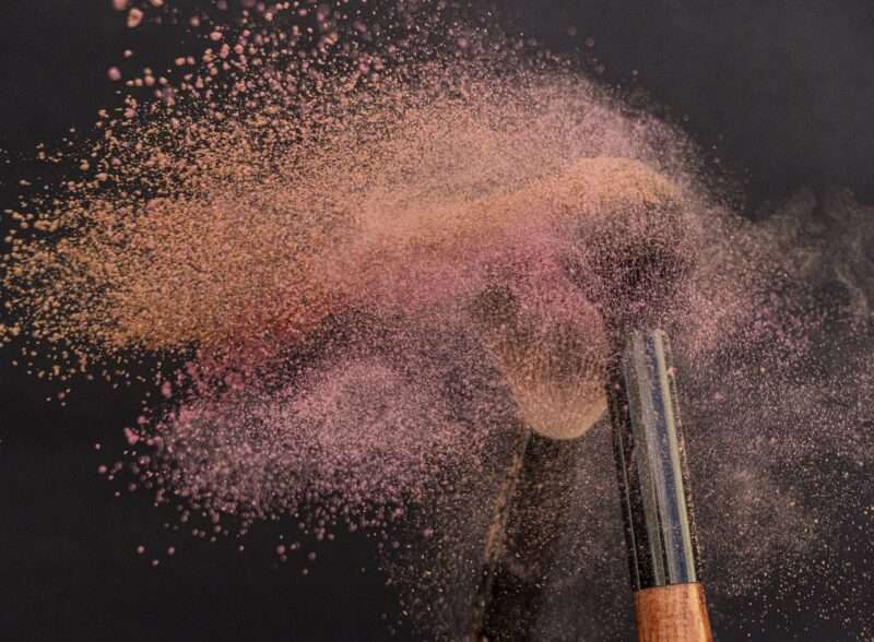 Blush Tatuato: L’Addio al Trucco Quotidiano?
