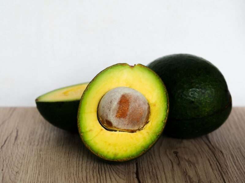 Quanto è salutare l’avocado? Benefici e miti da sfatare