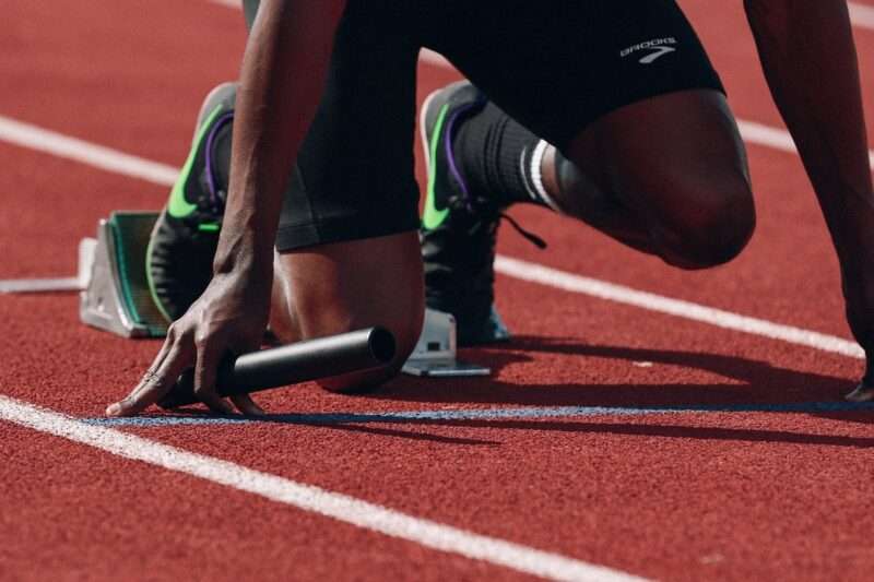 Perché si corre sempre in senso antiorario? Scienza e tradizione