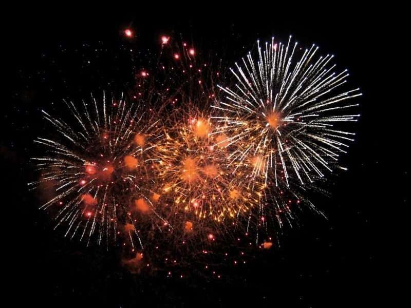 I fuochi d’artificio esistevano prima della polvere da sparo: ecco come funzionavano