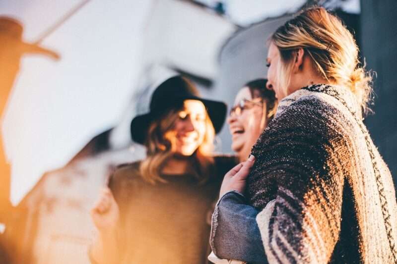 Le amicizie in cui puoi essere davvero te stessa fanno bene alla mente