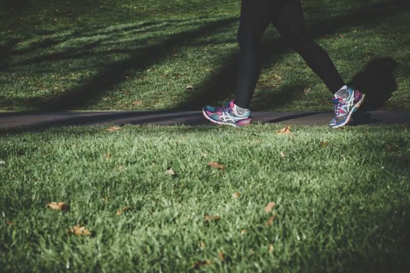 Camminata giapponese: cos’è e perché può migliorare la salute in soli 30 minuti