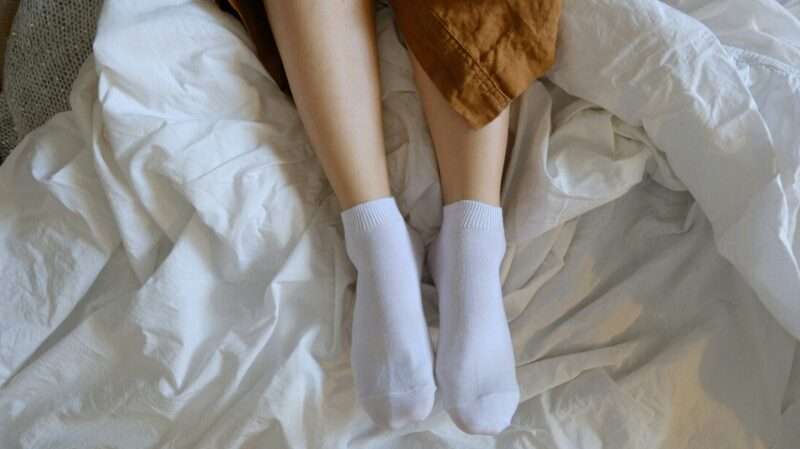 Sindrome delle gambe senza riposo: cos’è e come riconoscerla