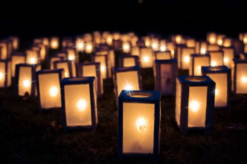 Obon: la festa giapponese che riporta a casa gli spiriti