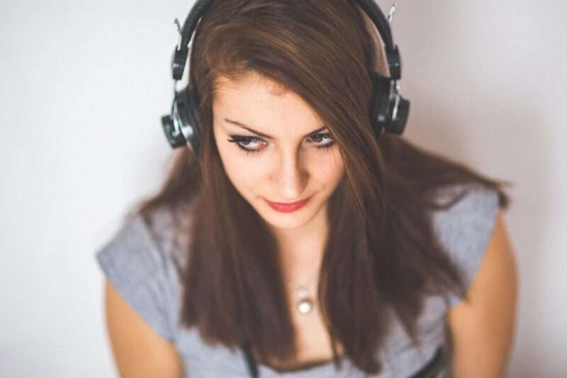 Perché la musica dell’adolescenza resta per sempre nel cuore