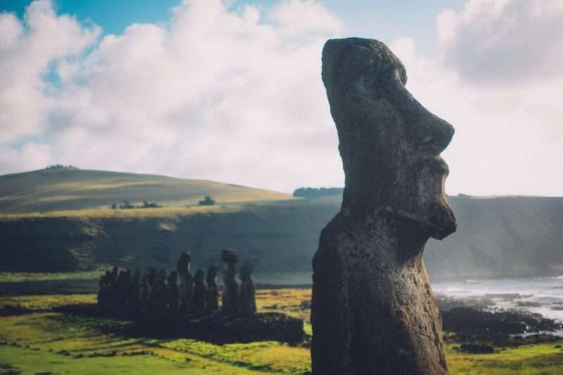 Le statue moai “camminavano”: svelato il mistero di Rapa Nui
