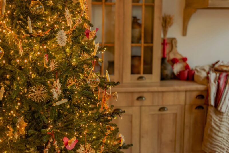 Il lato invisibile del Natale: stress, fragilità e bisogno di cura