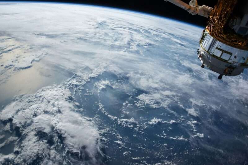 Dalla Fantascienza alla Realtà: La Nuova Frontiera della Pulizia Spaziale