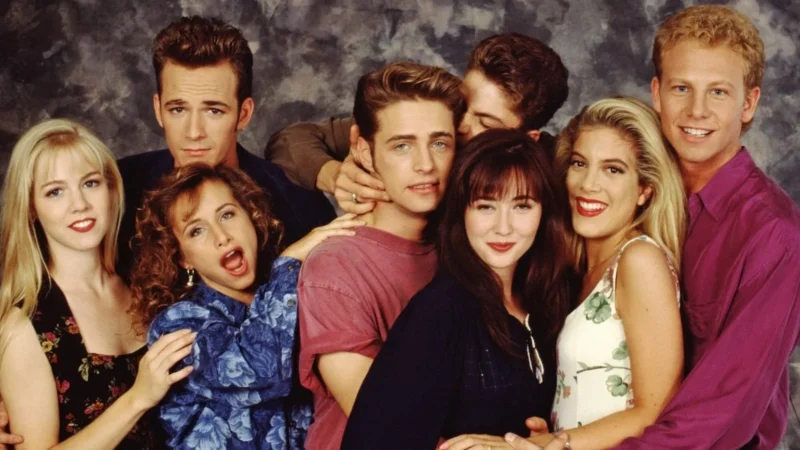 Tutte le 10 stagioni di Beverly Hills 90210 in streaming dal 3 aprile
