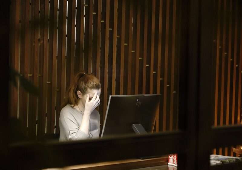 Burnout al Lavoro: Sintomi e Strategie Scientifiche per Affrontarlo