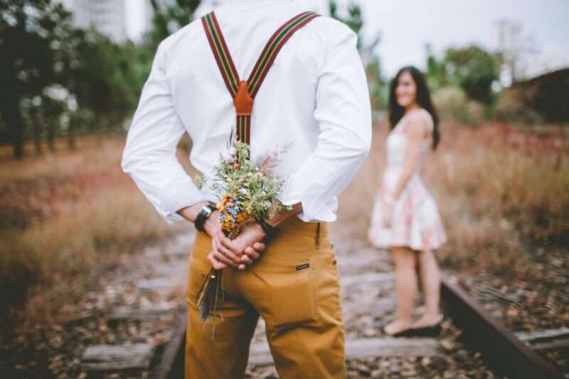 Rental boyfriend in Giappone: il business della solitudine