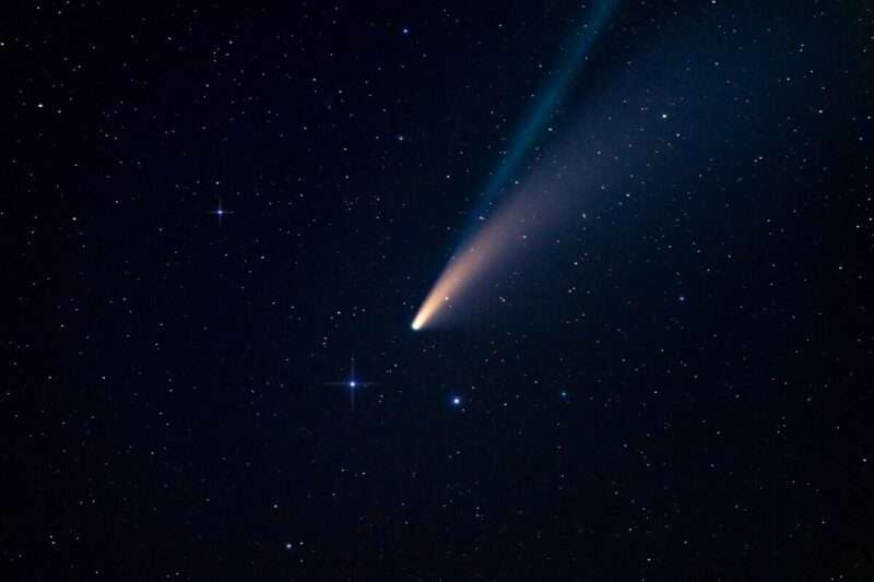 Polvere di stelle sulle vette: la cometa PANSTARRS accende la notte delle Dolomiti