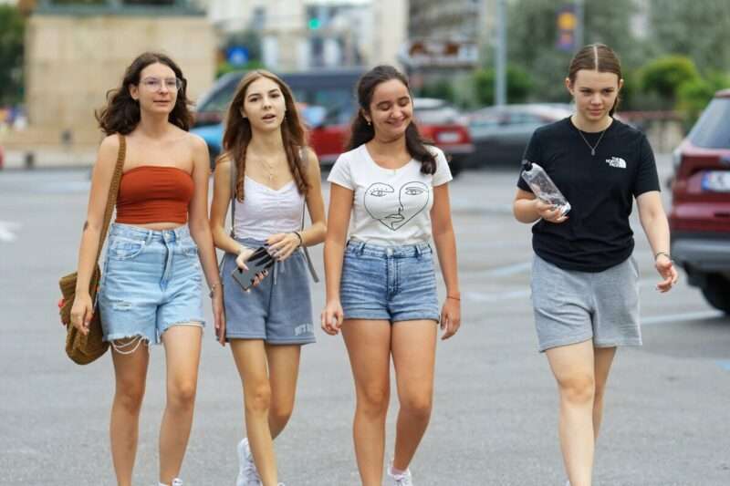 Cannabis e adolescenti: lo studio su 11.000 giovani rivela rischi per il cervello