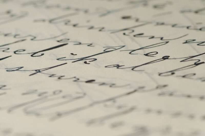 La scrittura a mano può rivelare segnali di declino cognitivo