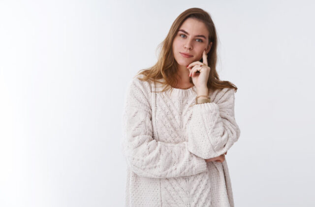 Donne che pensano troppo: quando l’overthinking ruba il presente e alimenta ansia e stress