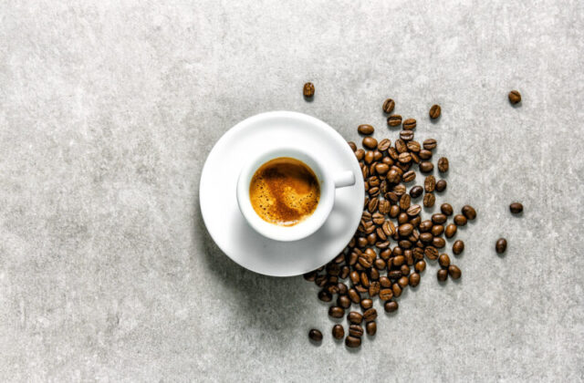 Caffè, chi ne beve di più ha meno grasso e più muscoli: lo studio su oltre 2.200 persone