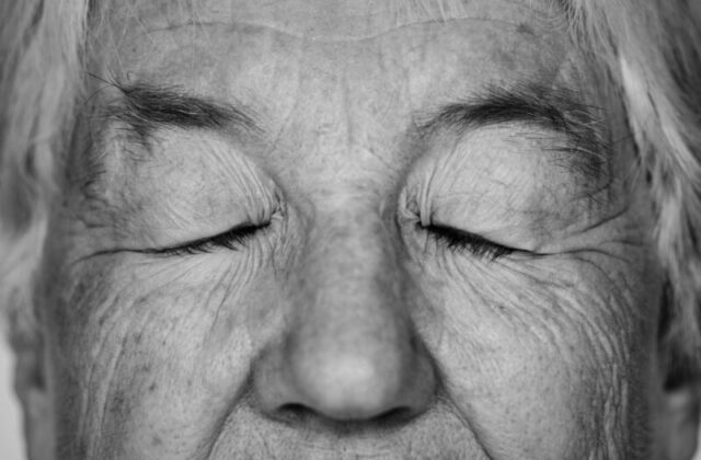 Radiazioni e Alzheimer, scoperto un possibile legame: possono alterare la proteina tau nel cervello