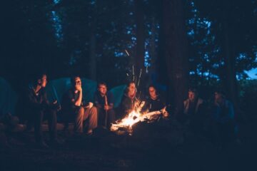 Il fuoco potrebbe aver aiutato gli esseri umani a inventare il linguaggio